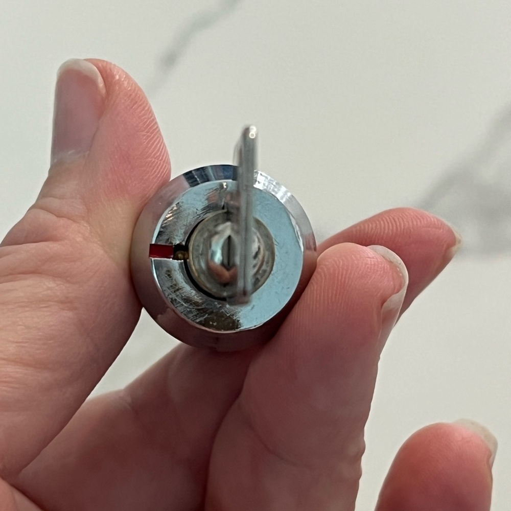 Storage Unit Cylinder Lock - Picture 2 of 7